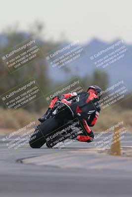 media/Sep-21-2025-Race Pace (Sun) [[98bf33ef95]]/Verified/2-Turn 2 Backside (835am)/